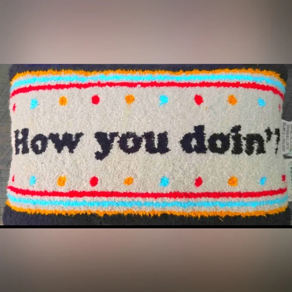 FRIENDS Multicolor 'How You Doin'